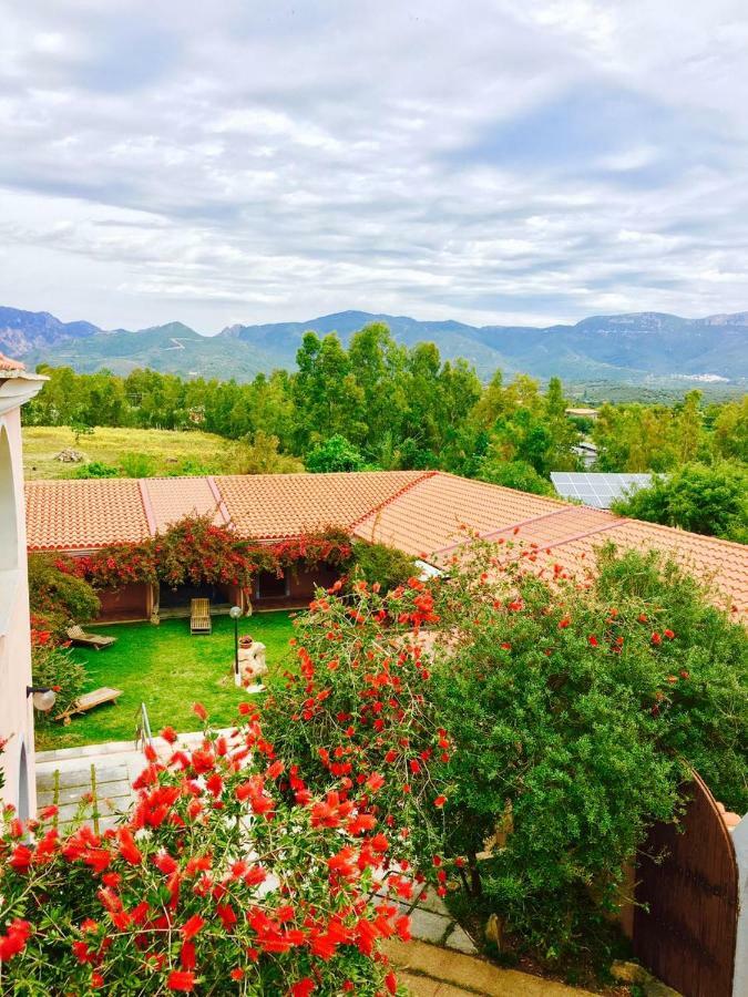 Sant Efisio Hotel Lotzorai Ngoại thất bức ảnh